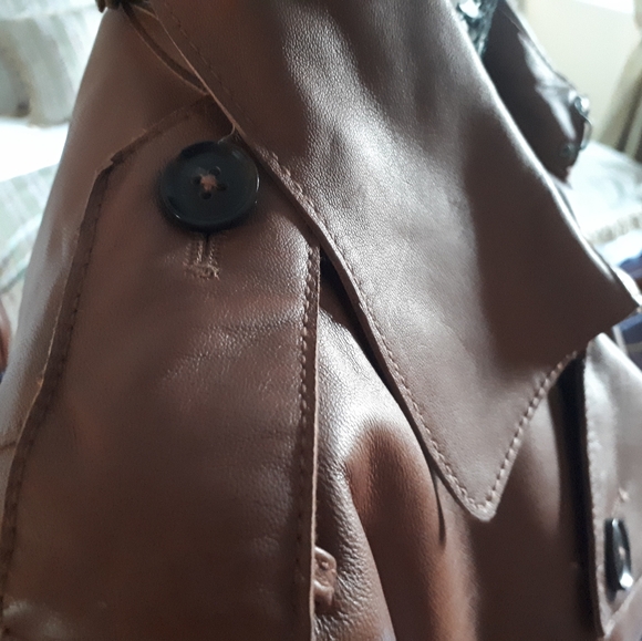 Banana Republic leather coat - Picture 11 of 11